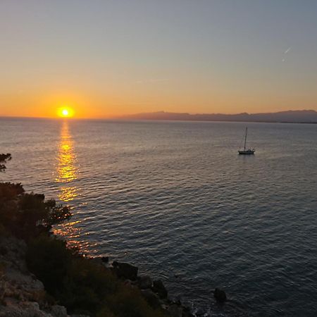 Cap Salou Relaxed Holidays Exterior photo